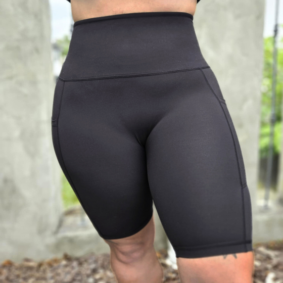 Long Compression Shorts / Above The Knee Shorts | By Evom